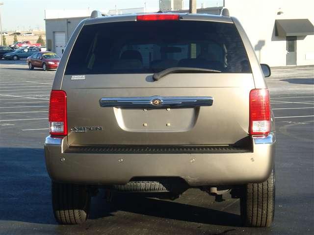 Chrysler Aspen 2007 photo 5