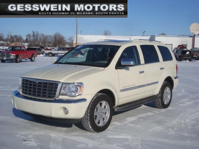 Chrysler Aspen SLT 25 Sport Utility