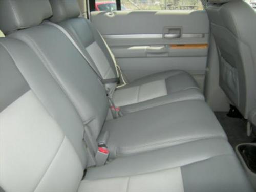 Chrysler Aspen 2007 photo 4