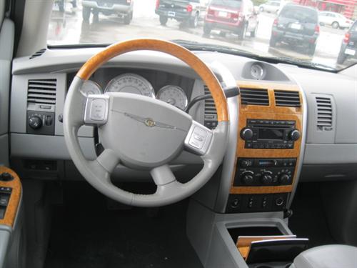 Chrysler Aspen 2007 photo 3