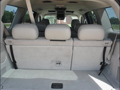 Chrysler Aspen 2007 photo 2