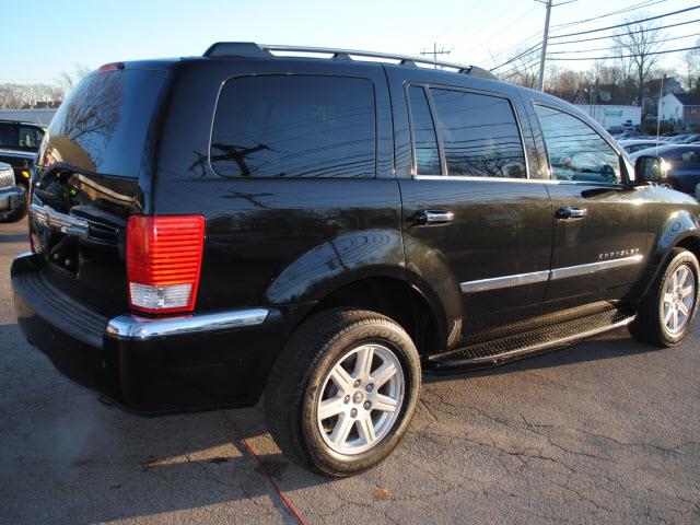 Chrysler Aspen 2007 photo 1