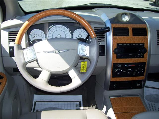Chrysler Aspen 2007 photo 4