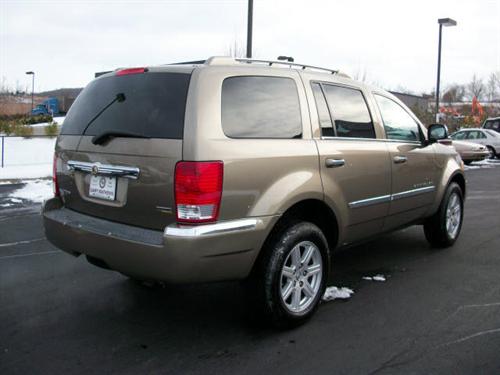 Chrysler Aspen 2007 photo 2