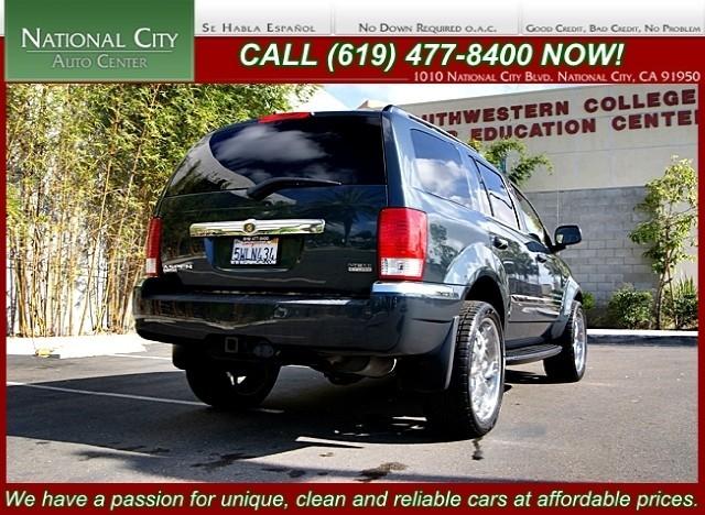 Chrysler Aspen 2007 photo 2