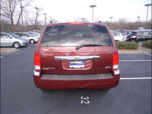 Chrysler Aspen 2007 photo 4