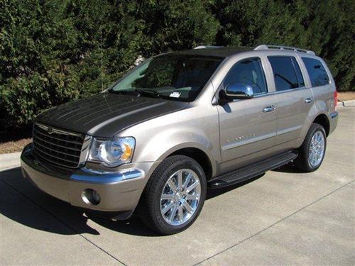 Chrysler Aspen 2007 photo 1