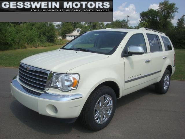 Chrysler Aspen SLT 25 Sport Utility