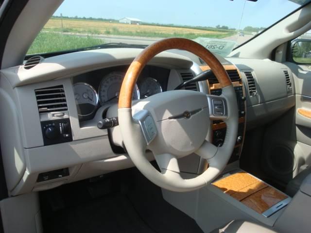 Chrysler Aspen 2007 photo 3