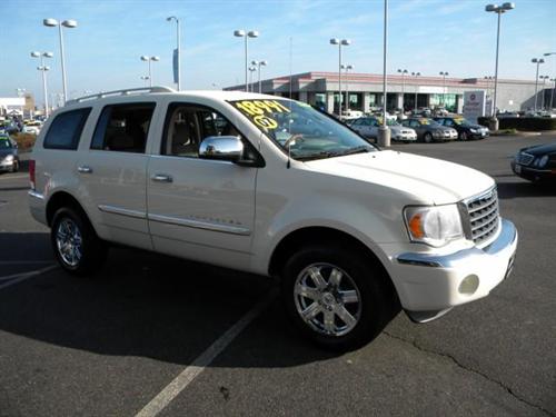 Chrysler Aspen 2007 photo 1