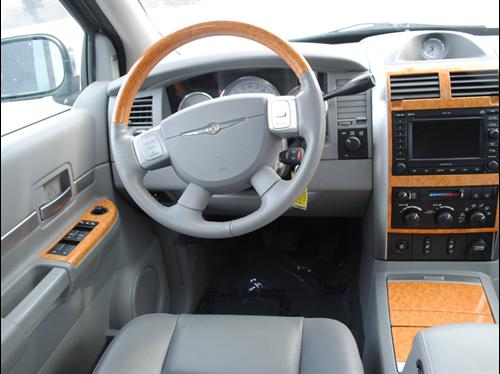 Chrysler Aspen 2007 photo 5