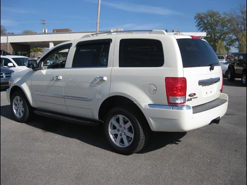 Chrysler Aspen 2007 photo 3