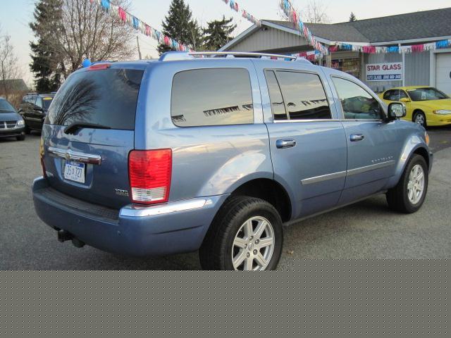 Chrysler Aspen 2007 photo 2