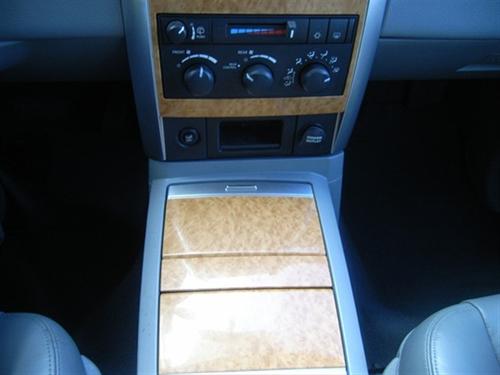 Chrysler Aspen 2007 photo 3