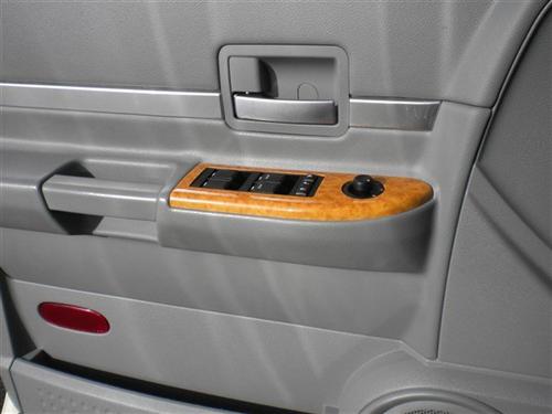 Chrysler Aspen 2007 photo 4