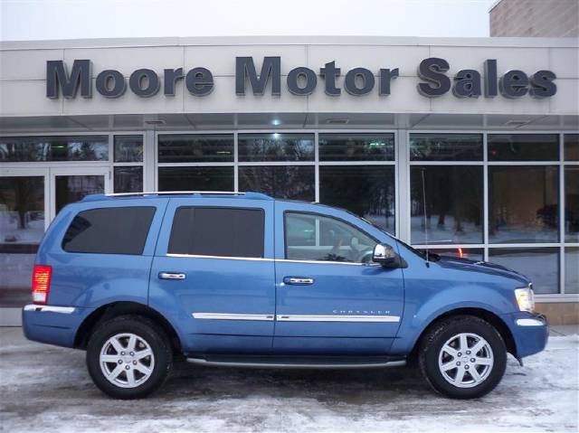 Chrysler Aspen 2007 photo 4