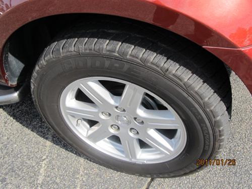 Chrysler Aspen 2007 photo 4