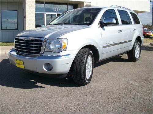 Chrysler Aspen 2007 photo 1