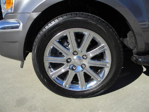 Chrysler Aspen 2007 photo 4