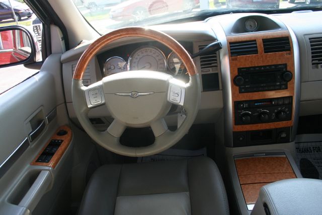 Chrysler Aspen 2007 photo 1