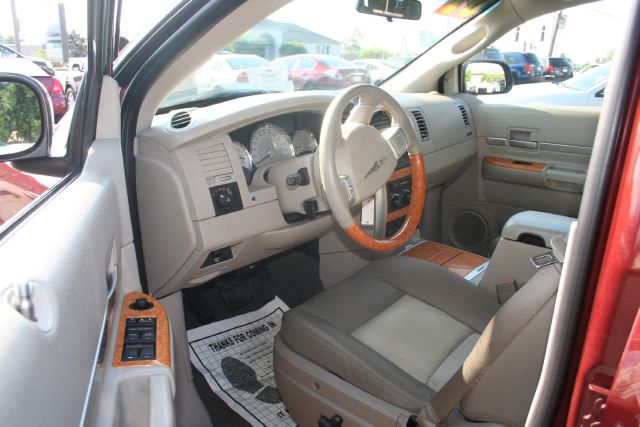 Chrysler Aspen 2007 photo 4