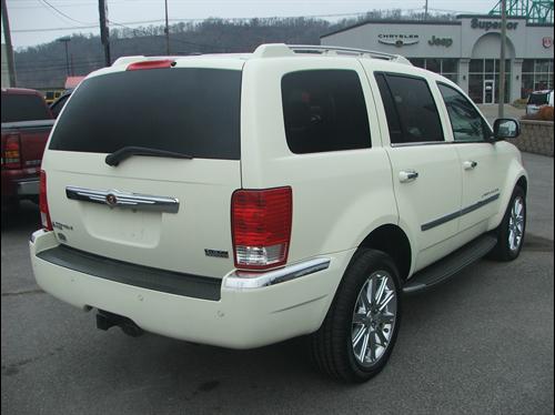 Chrysler Aspen 2007 photo 3