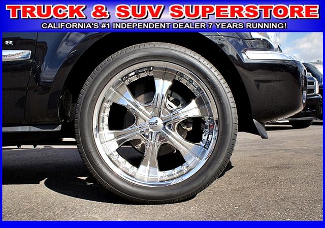 Chrysler Aspen 2007 photo 5