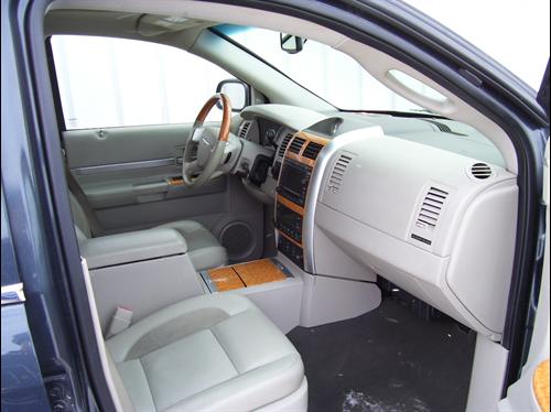 Chrysler Aspen 2007 photo 1