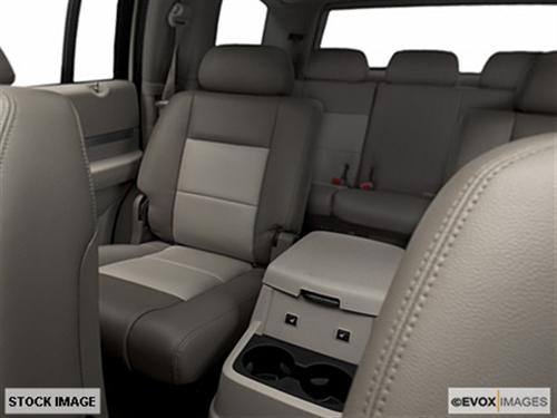 Chrysler Aspen 2007 photo 2