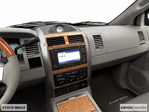 Chrysler Aspen 2007 photo 3