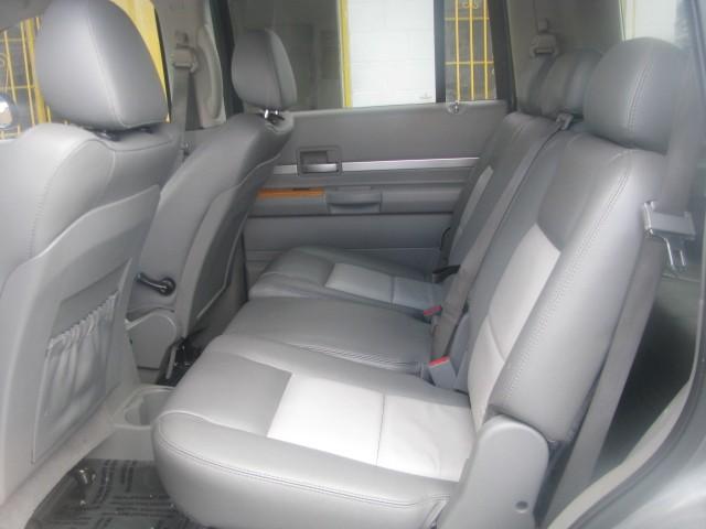 Chrysler Aspen 2007 photo 5