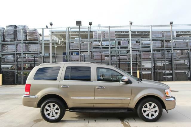 Chrysler Aspen 2007 photo 1