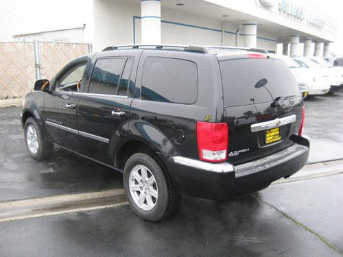 Chrysler Aspen SLT 25 Other