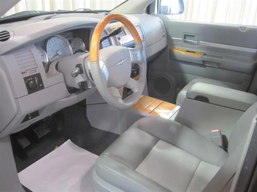 Chrysler Aspen 2007 photo 4