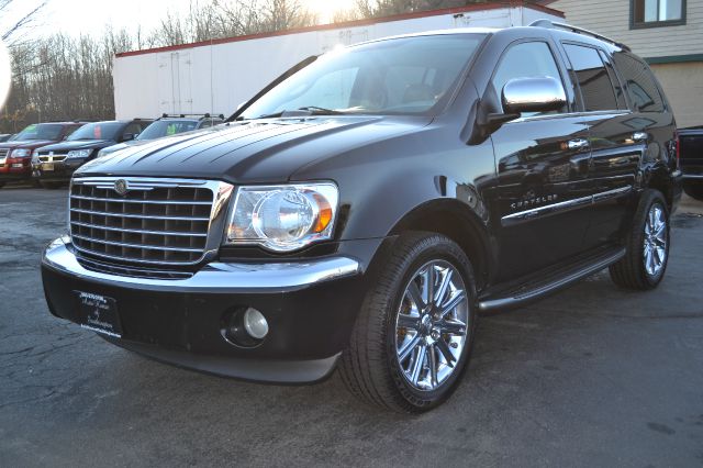 Chrysler Aspen 2007 photo 1