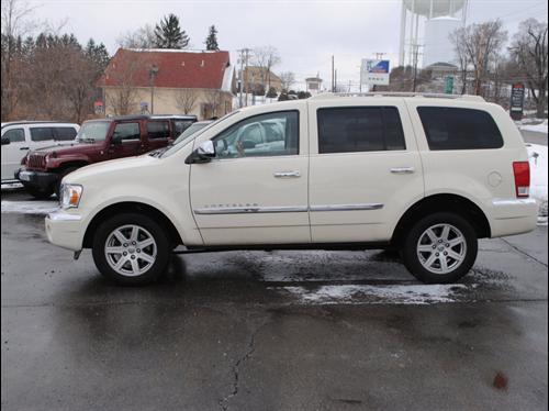 Chrysler Aspen 2007 photo 1