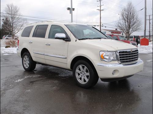 Chrysler Aspen 2007 photo 4