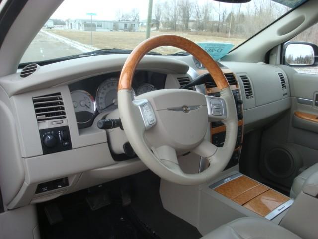 Chrysler Aspen 2007 photo 3