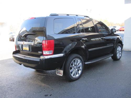 Chrysler Aspen 2007 photo 1