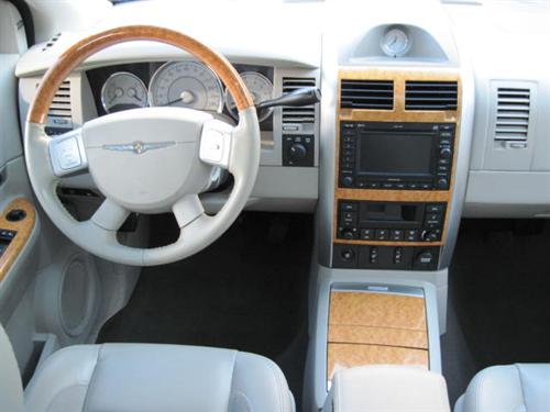Chrysler Aspen 2007 photo 3