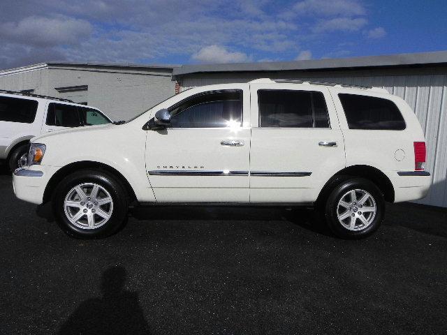 Chrysler Aspen 2007 photo 1