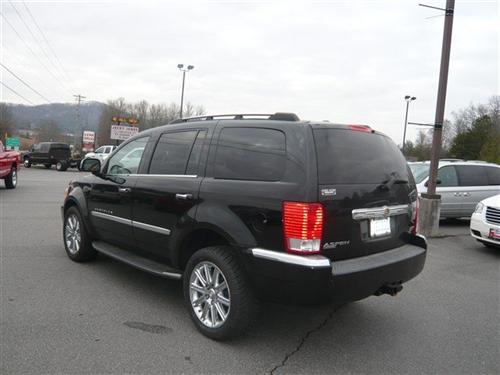 Chrysler Aspen 2007 photo 3