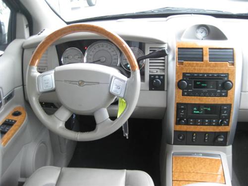 Chrysler Aspen 2007 photo 4