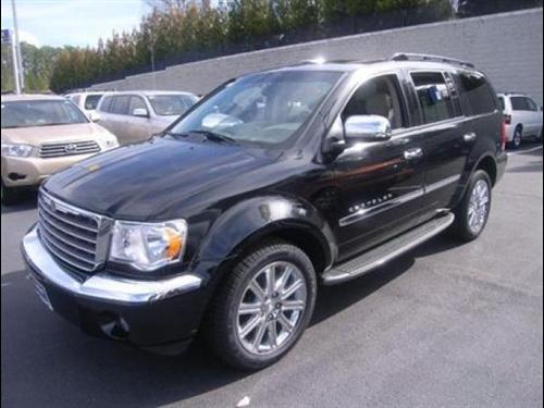 Chrysler Aspen 2007 photo 2