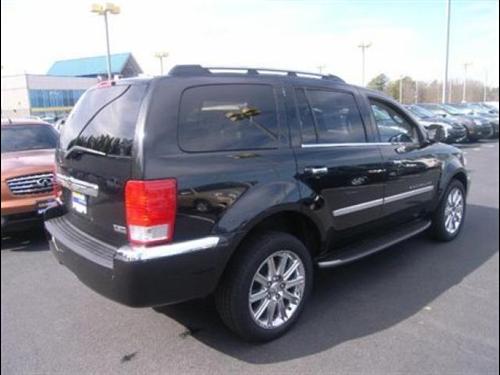 Chrysler Aspen 2007 photo 4