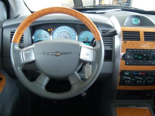 Chrysler Aspen 2007 photo 1