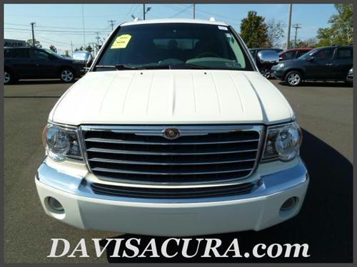 Chrysler Aspen 2007 photo 1