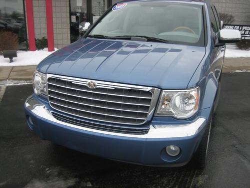 Chrysler Aspen 2007 photo 1