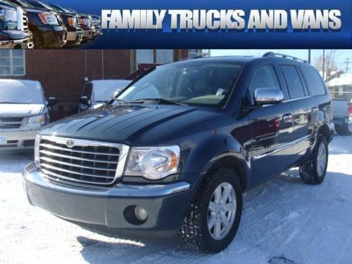 Chrysler Aspen W/4lt Sport Utility