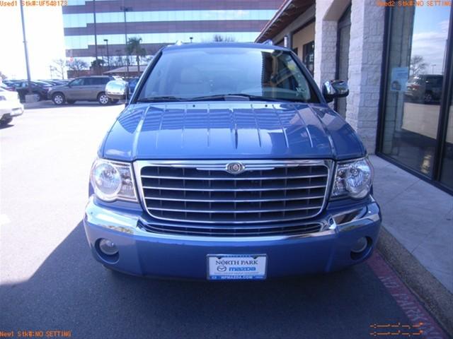 Chrysler Aspen 2007 photo 4
